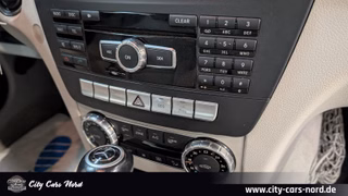 Mercedes-Benz C 250 CGI Coupé BE-BiXENON-NAVI-TEMP-PDC - bilder 16