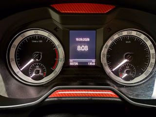 Skoda Octavia Combi Ambition 1,0 TSI  PDC Carplay SHZ - bilder 12