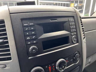 Mercedes-Benz Sprinter II Kasten 313 CDI BLUETEC L2 / H3 / ERSTE HAND / KLIMA / CAM / - foto 17