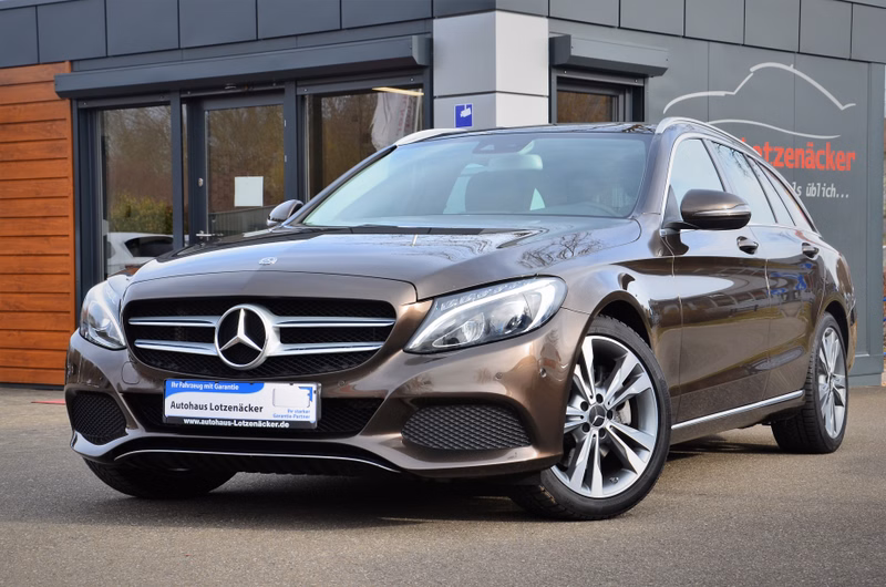 Mercedes-Benz C 300 T Avantgarde Pano| LED| 9G| DB-SH| 8fach