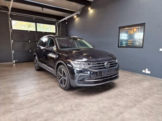 Volkswagen Tiguan 1.5 TSI Active,LED,ACC, Kamera,Werksga. - bilder 1