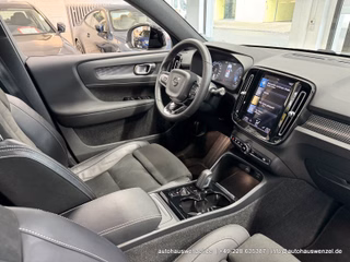 Volvo XC40 B4 B Aut. R-Design PANORAMA AHK ACC 360° - bilder 14