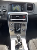 Daumennagel 26 - Volvo V60 Autom.D4 140KW Linje Business LEDER-NAVI-AHK-LED-CAM