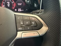 Daumennagel 25 - Volkswagen Golf VIII 1.5 eTSI R-Line ACC KAMERA