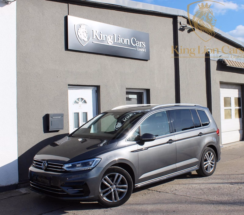 Volkswagen Touran Highline 7 SITZE R LINE SPORT+MASSAGE+ACC
