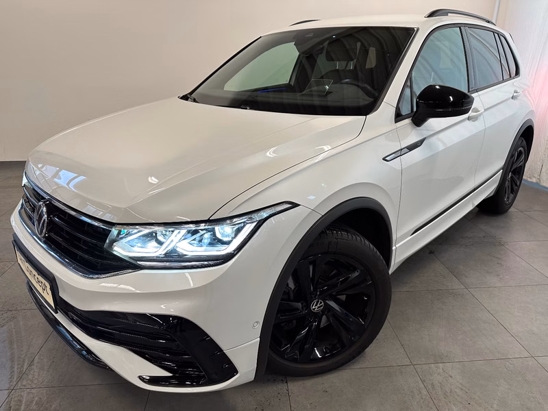 Volkswagen Tiguan R-Line 4M TDI BLACK STYLE HEAD UP 360 DCC