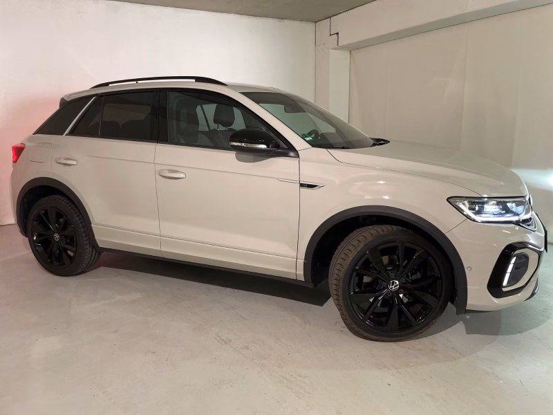 Volkswagen T-Roc R-Line 4 J. Gar,IQ,KAM,Navi,Easy-Open,LED