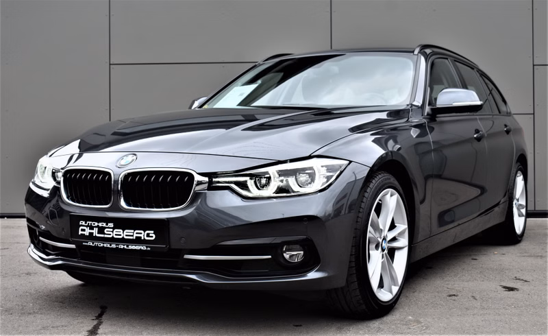 BMW 320i xDrive Sport Line / LED/ ACC/ AHK NAVI/