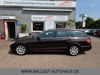 Mercedes-Benz E 350T CDI 4Matic*2.HAND*KLIMA*NAVI*PAN*TEMP*AHK - photo 1