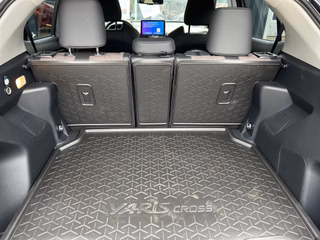 Toyota Yaris Cross + Advanced Technik- Safety Paket + JBL - bilder 15