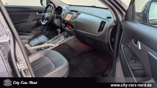Kia Sportage Spirit 4WD PANORAMA+XENON+KAM+TEMPO+AHK - photo 26