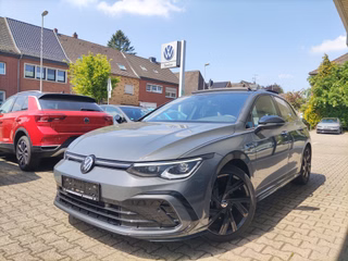Volkswagen Golf VIII R-Line eTSI,PANO,KAM,Black-Style,WR