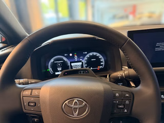 Toyota C-HR 1.8 Hybrid FWD Teamplayer +Technik Pak. - bilder 15