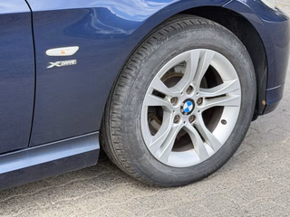 BMW 320 d xDrive XD/ Euro5/ 8XALU/NAV/1.Hand - bilder 9