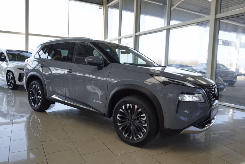 Nissan X-Trail Tekna 1.5 VC-T e-POWER e-4ORCE UPE=57000 Euro   **