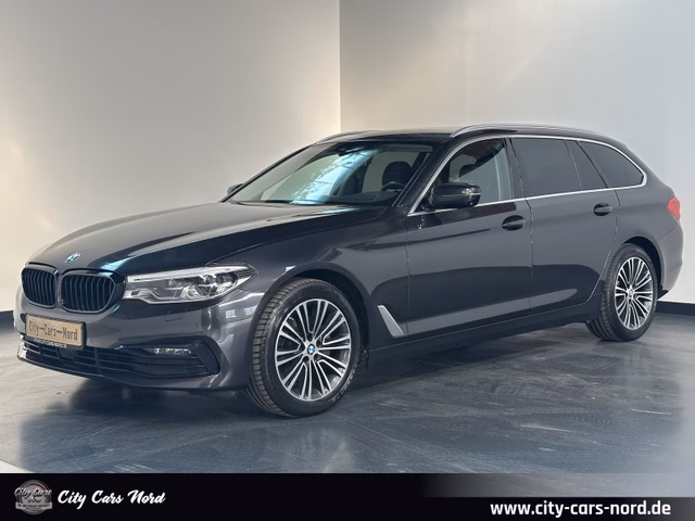 BMW 520 d xDrive Sport Line LED-HUD-360°-STD.HZ-ACC - фото 1