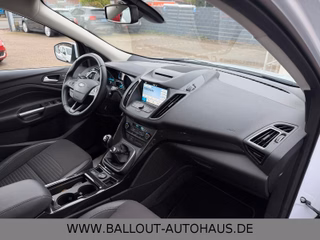 Ford Kuga Titanium AWD*2.HAND*NAVI*SYNC*TEMPO*AHK*KEY - bilder 8