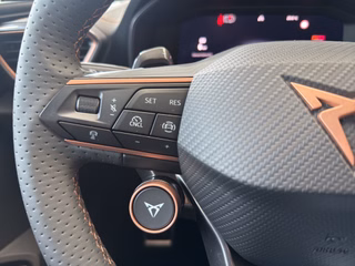 CUPRA Leon Sportstourer 1.5 eTSI Sport Autom., LED Virtual AHK - bilder 9
