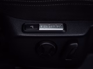 Volkswagen Passat 2.0 TDI Comfortline  LED ACC RFK - foto 4