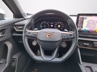 CUPRA Formentor 1.4 e-HYBRID VZ DSG / LEDER / AHK / BREMBO / PANORAMA - foto 6