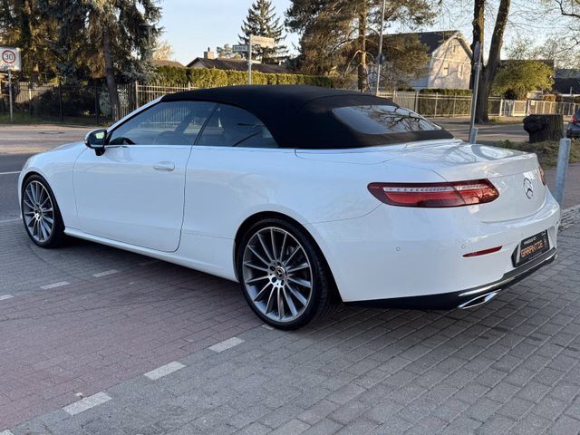 Mercedes-Benz E 220d Cabrio*BURMESTER*LEDER*AIRSCARF*NAVI*LED - foto 9