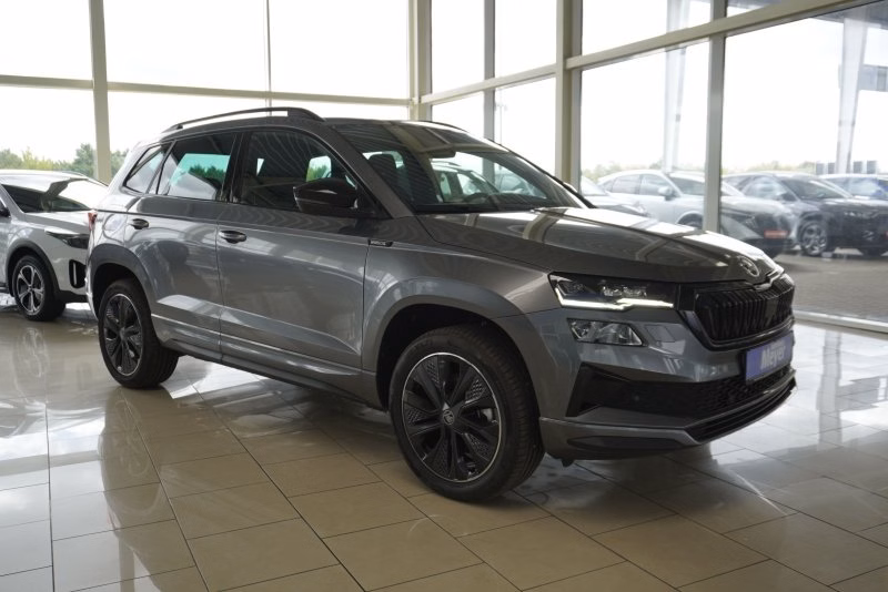 Skoda Karoq Sportline 1,5TSI DSG aAHK/Matrix/ACC/Kessy/Kamera   **