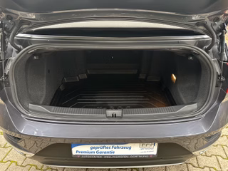 Volkswagen T-Roc Cabriolet Style - foto 12