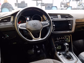 Volkswagen Tiguan Life 2.0TDI*KAMERA*CARPLAY*LED* - bilder 3