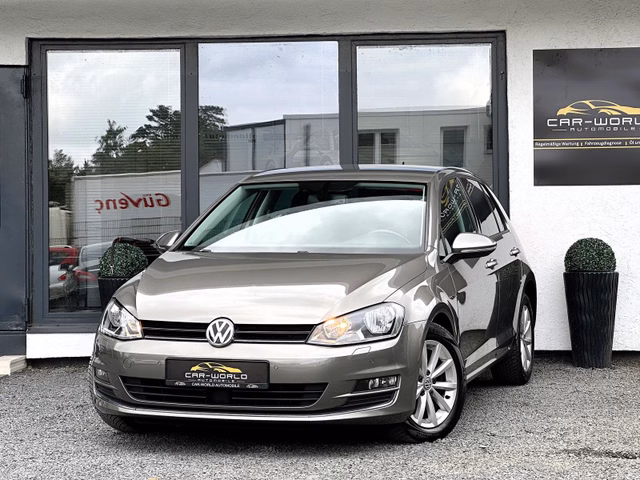 Volkswagen Golf VII Lounge BMT Automatik ACC Garantie Gebrauchtwagen Kaufen | EZ 02/2015