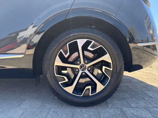 Kia Sportage 1.6 T-GDI Spirit AUTOMATIK / PANORAMA / ACC / NAVI - bilder 13