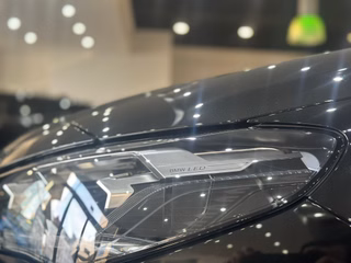 BMW 218 Active Tourer M-SPORT PANO MASSAGE 360K AHK - bilder 20