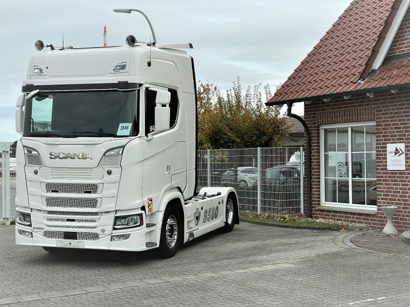 Scania S 580 V8 4X2 Top Zustand