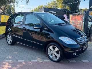 Mercedes-Benz A200 Avantgarde*Aut.*Navi*Klima*Leder*SHZ*PDC*