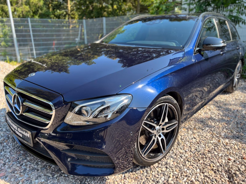 Mercedes-Benz E220Td *AMG*360°KAMERA*LED*BURMESTER*WIDESCREEN
