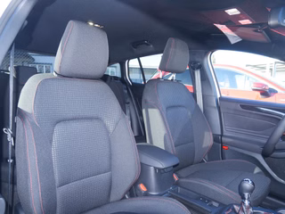 Ford Focus Turnier 1.0 EcoBoost Hybrid ST-Line LED - foto 5
