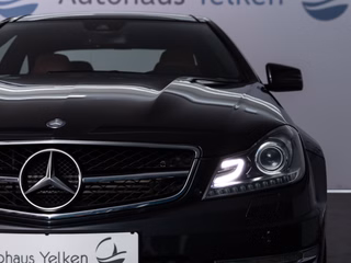 Mercedes-Benz C 63 AMG BI-XENON COMAND H-K PANO SHZ - bilder 8