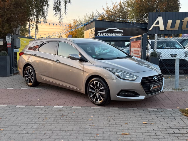 Hyundai i40CW Blue Trend 1.7CRDI*Aut.*SHZ*Temp.*PDC*EU6* - foto 1