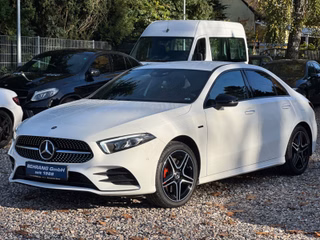 Mercedes-Benz A 250E*AMG*NAVI*KEYLESS*AMBIENTE*MODELL2021