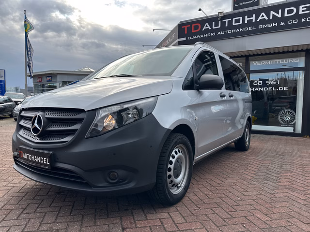 Mercedes-Benz Vito Tourer 116 CDI Pro kompakt Allrad 7 Sitze Kamera Used vehicle for sale | First registration 05/2020 | Price 17.950 €