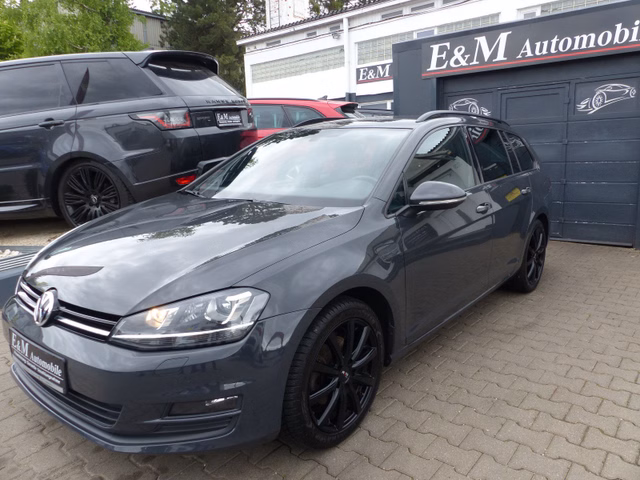 Volkswagen Golf VII Variant Automatik*R-LINE*NAVI*XENON*AHK - photo 1