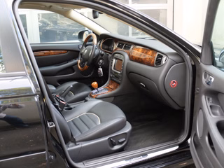 Jaguar X-Type 3.0 V6 Executive nur 75 Tkm - bilder 14