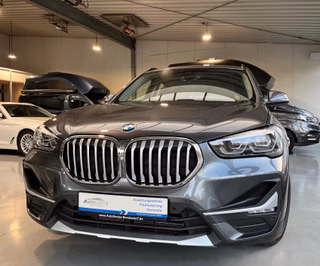 BMW X1 xDrive 18 d xLine Autom., Pano LED  Leder Navi - bilder 1