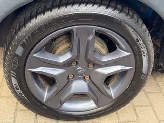 Dacia Lodgy Stepway Celebration CAM Navi Klima - foto 41