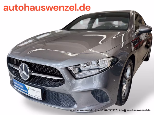 Mercedes-Benz A 200 Aut. - nur 47 tkm - NAVI-PREMIUM AHK PDC Used vehicle for sale | First registration 05/2018
