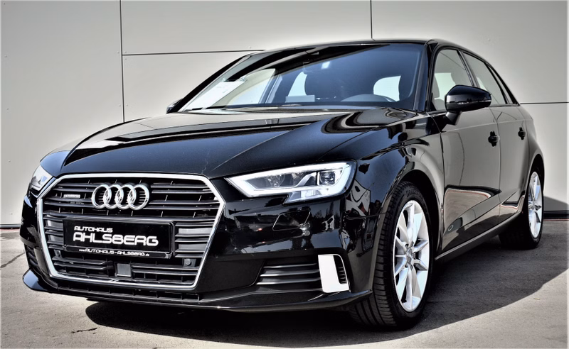 Audi A3 2.0 TFSI Sportback S line Quattro B&O /NAVI/LEDER/LED/ACC/LANE/AHK/STANDHEIZUNG