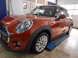 MINI ONE_D 2 Hand,PDC,SHZ, incl.1 J.GARANTIE