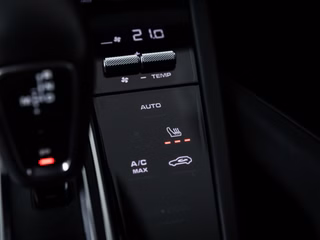 Porsche Cayenne GTS Coupé*GT-PAKET*172k€*CARBON*KERAMIK*NACHT* - bilder 7