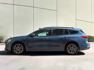 Ford Focus Turnier ST-Line ACC Navi CAM PDC LED - bilder 10