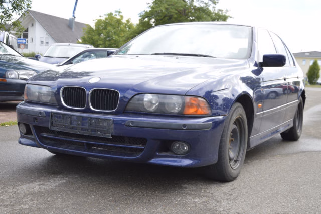 BMW 523 Baureihe 5 Lim. i Gebrauchtwagen Kaufen | EZ 08/1997 | Preis 790 €