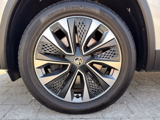 Skoda Kodiaq 2.0 TDI Tour 4x4 DSG / NAVI / AHK / STHZG / LED / ACC - foto 12